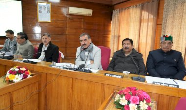 Mulls to bring new law to curb corruption: CM