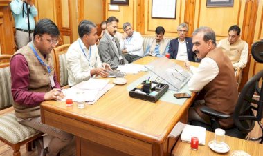 CM reviews progress of green hydrogen plant in Nalagarh