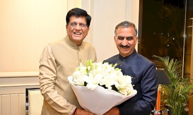 Chief Minister calls on Union Minister for Commerce and Industry