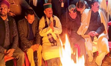 CM strengthens grassroots connection with villagers through 'Sarkar Gaon Ke Dwar' initiative a Tikkar in Kupvi area