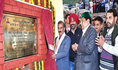 CM unveils projects worth Rs. 31 Crore in Nalagarh Assembly Constituency