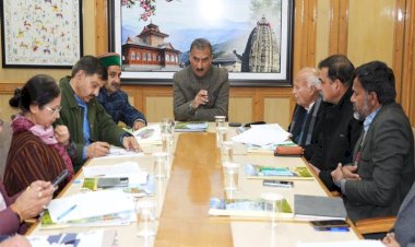 Natural farming to be adopted in all farms of Agriculture department: CM