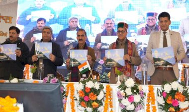 CM presides over ‘Abhivyakti’ annual function of HPAS officers association