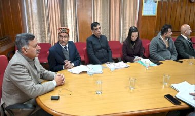 Housing Minister chairs review meeting of RERA