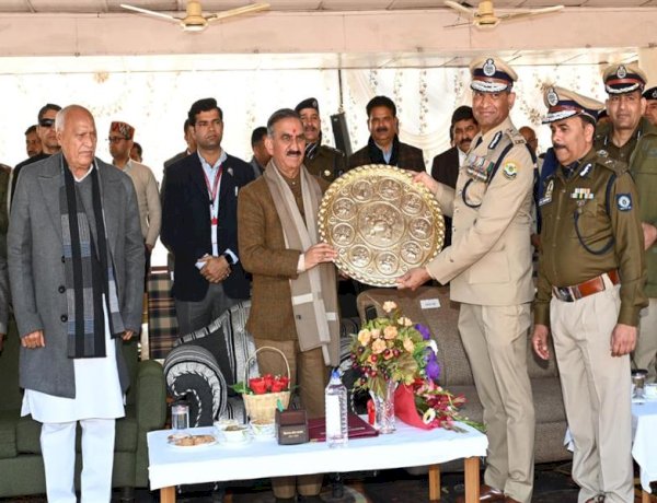 Chief Minister distributes appointment letters to 1253 newly recruited constables