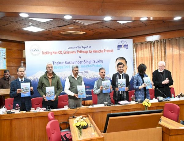 Unprecedented cloudbursts, shrinking glaciers signal climate change: CM