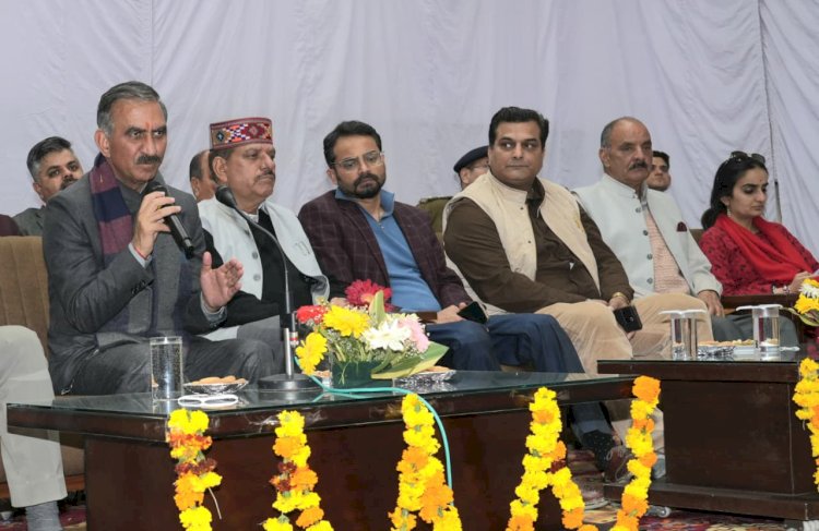 CM interacts with doctors at Dr. Radhakrishnan Government Medical College, Hamirpur